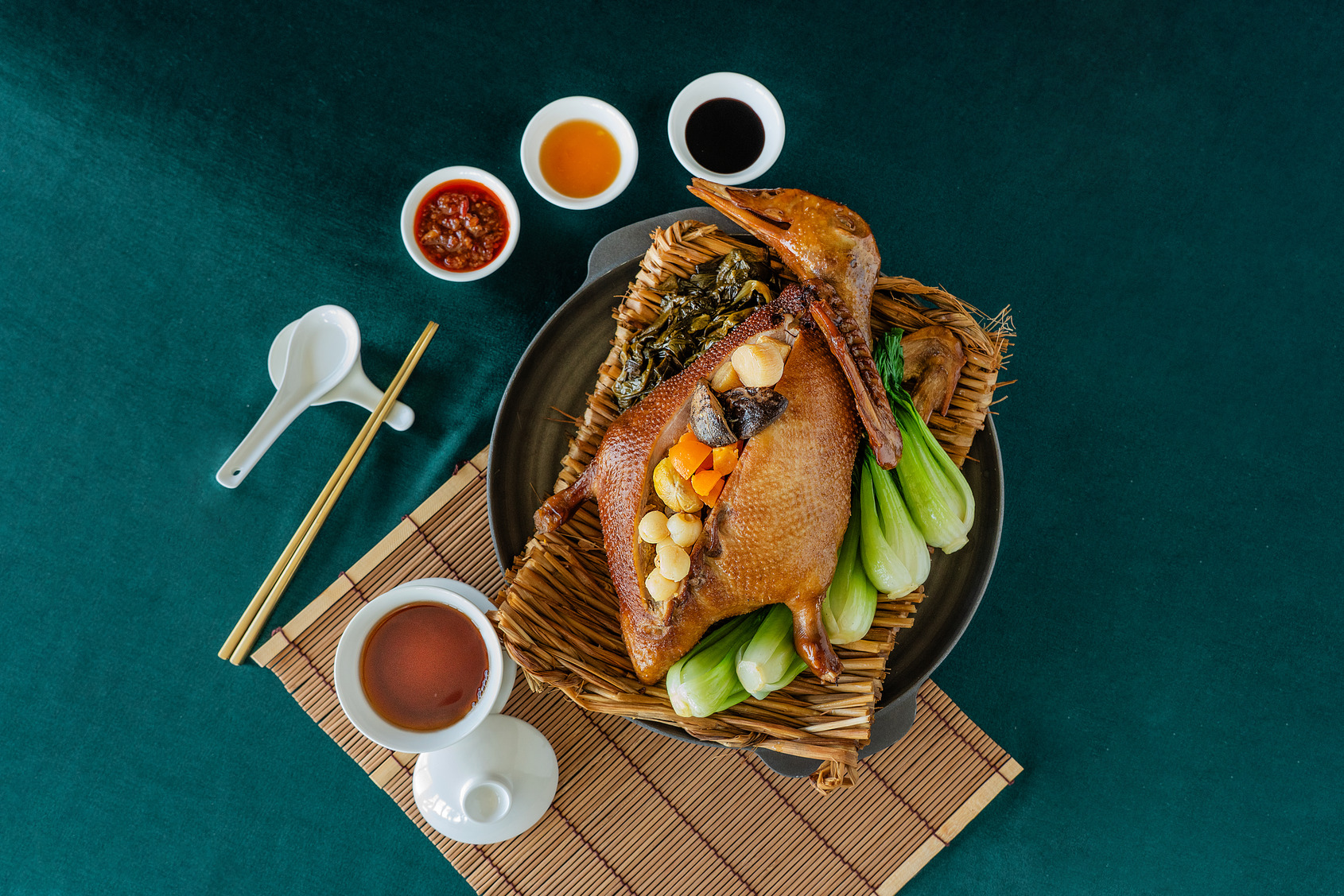 亞果薈中餐廳 稻草八寶鴨