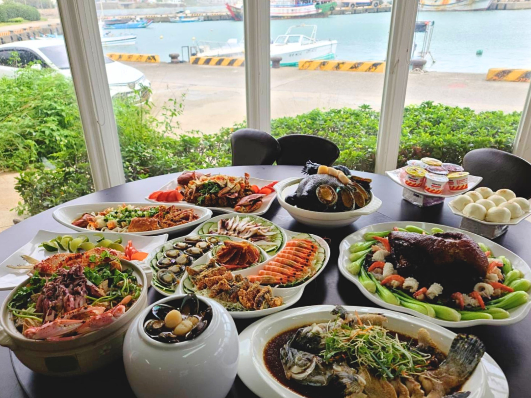 品嚐基隆現撈海味